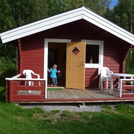 Stensjoe Camping Hotel Vastra Stensjo Exterior photo